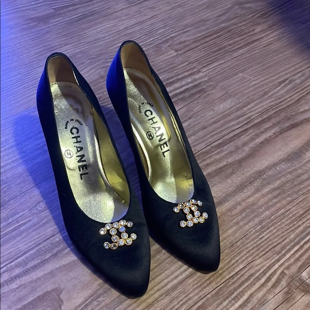 Chanel Black Women's Heels - Picture 4 of 15